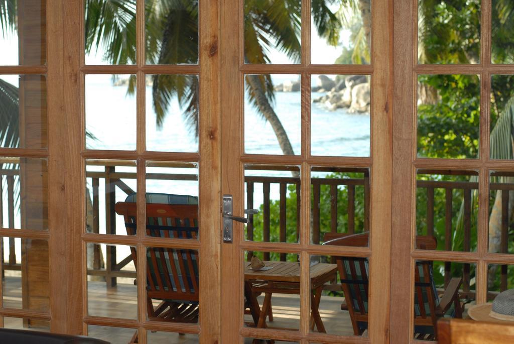 LÌlot Beach Chalets Glacis  Zimmer foto