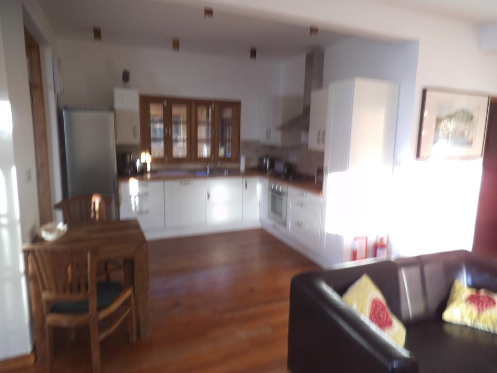 LÌlot Beach Chalets Glacis  Zimmer foto