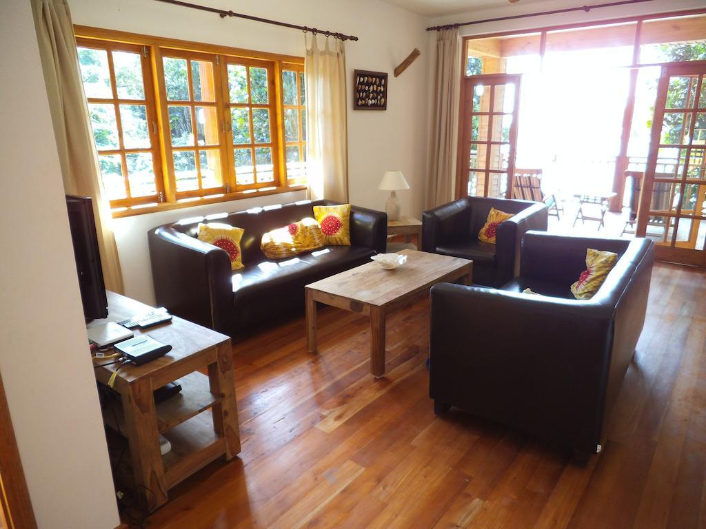 LÌlot Beach Chalets Glacis  Zimmer foto